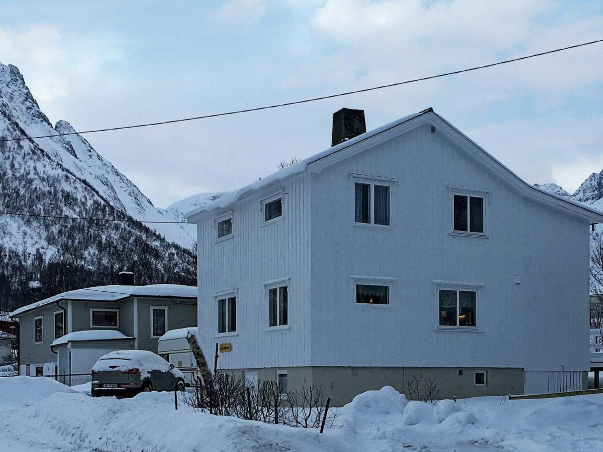 6 Person Holiday Home In Senjahopen Mefjordvær Habitación foto
